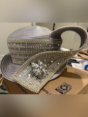 Ben Marc Embellished Church Hat l OS